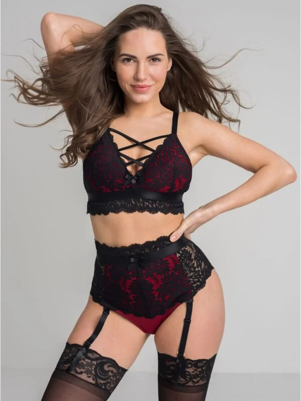 BellesHoney Plus Size Night Lily Wine and Black Lace Bra Set